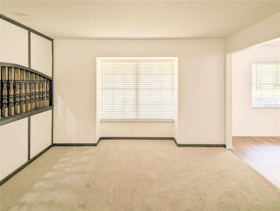 For Rent: $2,900 (4 beds, 2 baths, 2105 Square Feet)