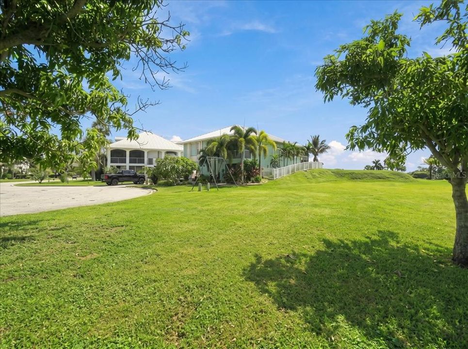 En Venta: $250,000 (0.28 acres)