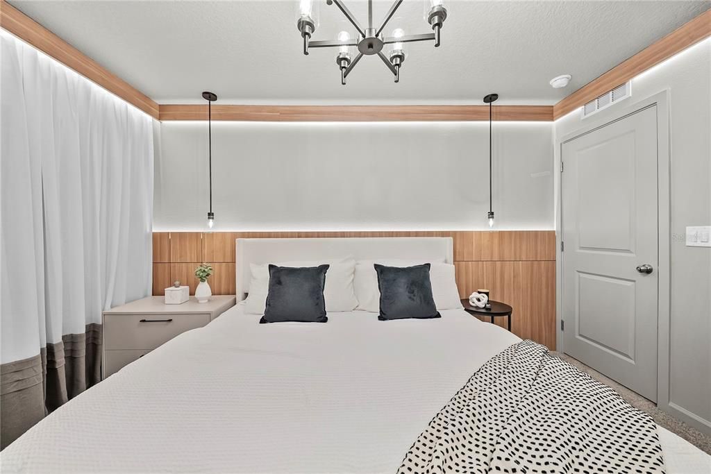 En Venta: $1,075,000 (6 camas, 4 baños, 3009 Pies cuadrados)