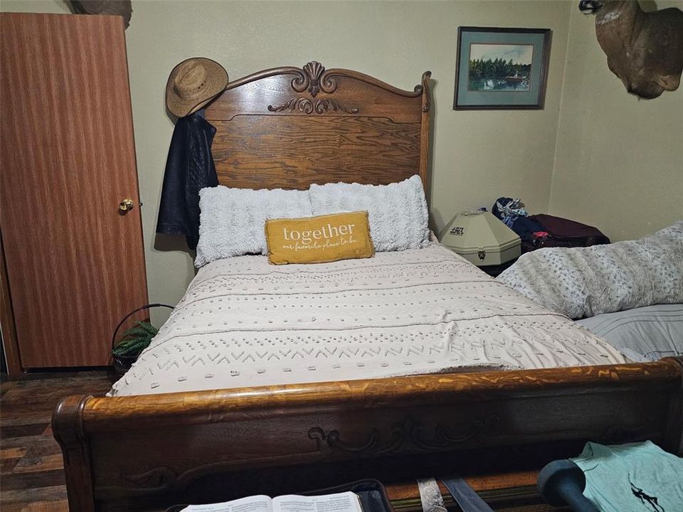 На продажу: $340,000 (3 спален, 2 ванн, 1920 Квадратных фут)