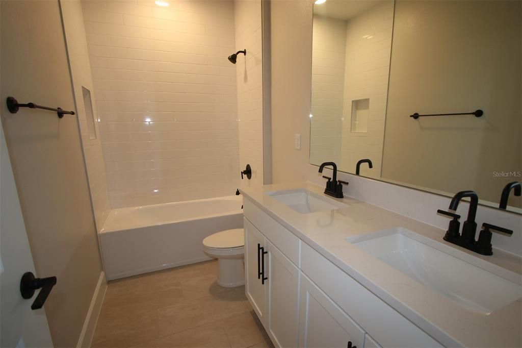 For Sale: $562,990 (4 beds, 3 baths, 2776 Square Feet)