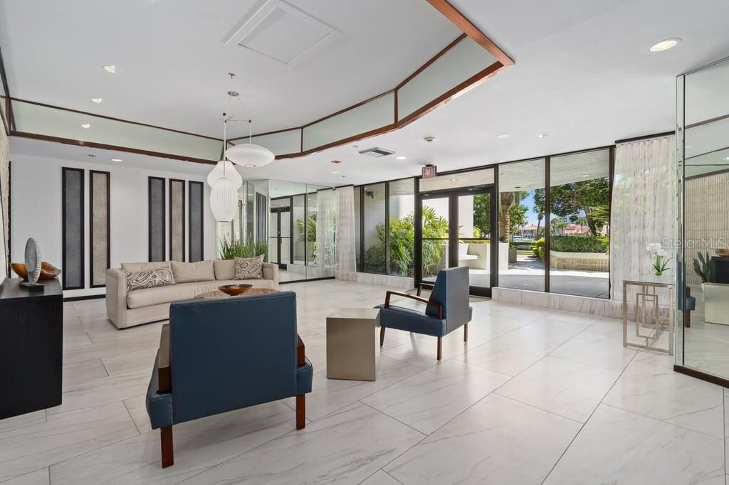 For Sale: $799,900 (2 beds, 2 baths, 1610 Square Feet)