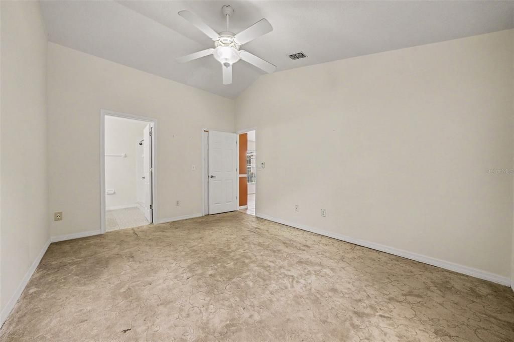 En Venta: $334,900 (3 camas, 2 baños, 1556 Pies cuadrados)