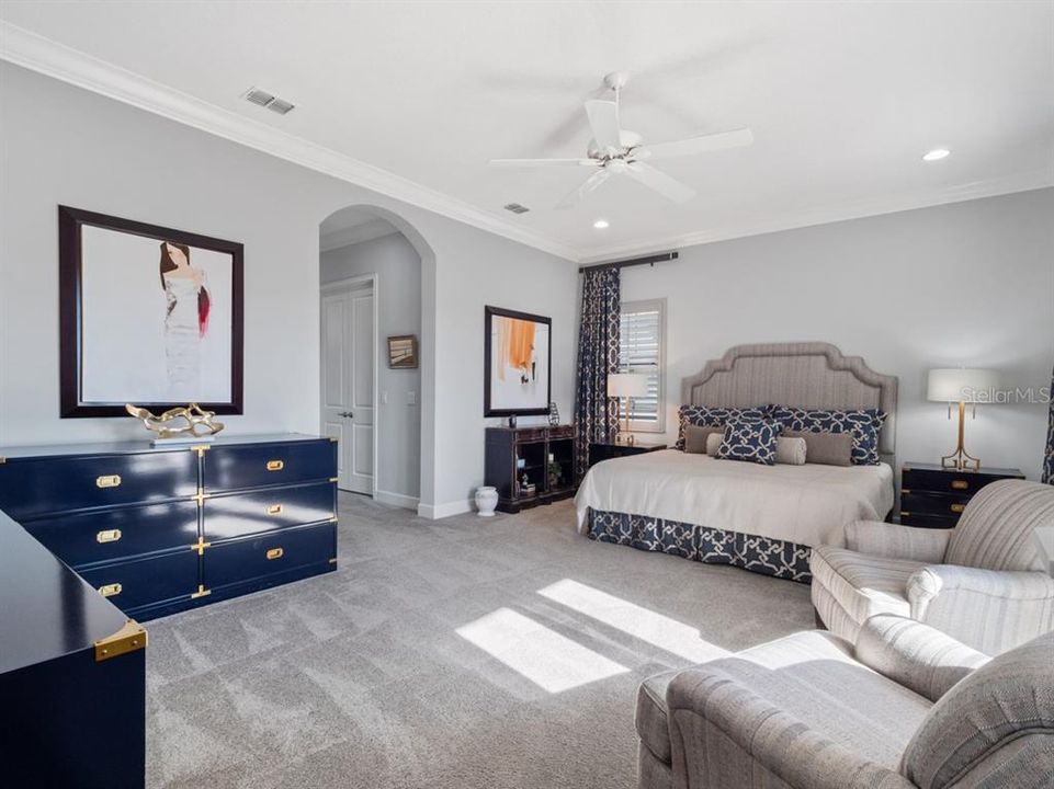 En Venta: $1,425,000 (3 camas, 3 baños, 3251 Pies cuadrados)