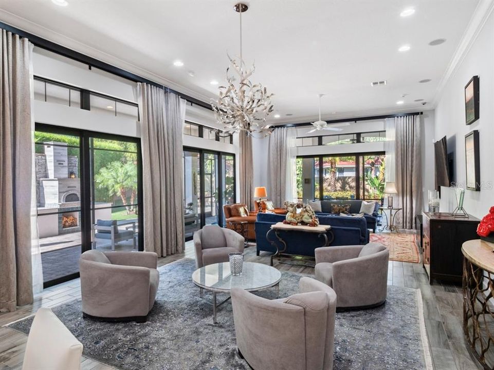 En Venta: $1,425,000 (3 camas, 3 baños, 3251 Pies cuadrados)