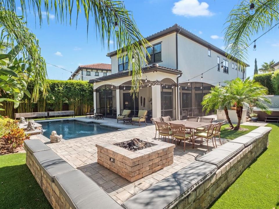 En Venta: $1,425,000 (3 camas, 3 baños, 3251 Pies cuadrados)
