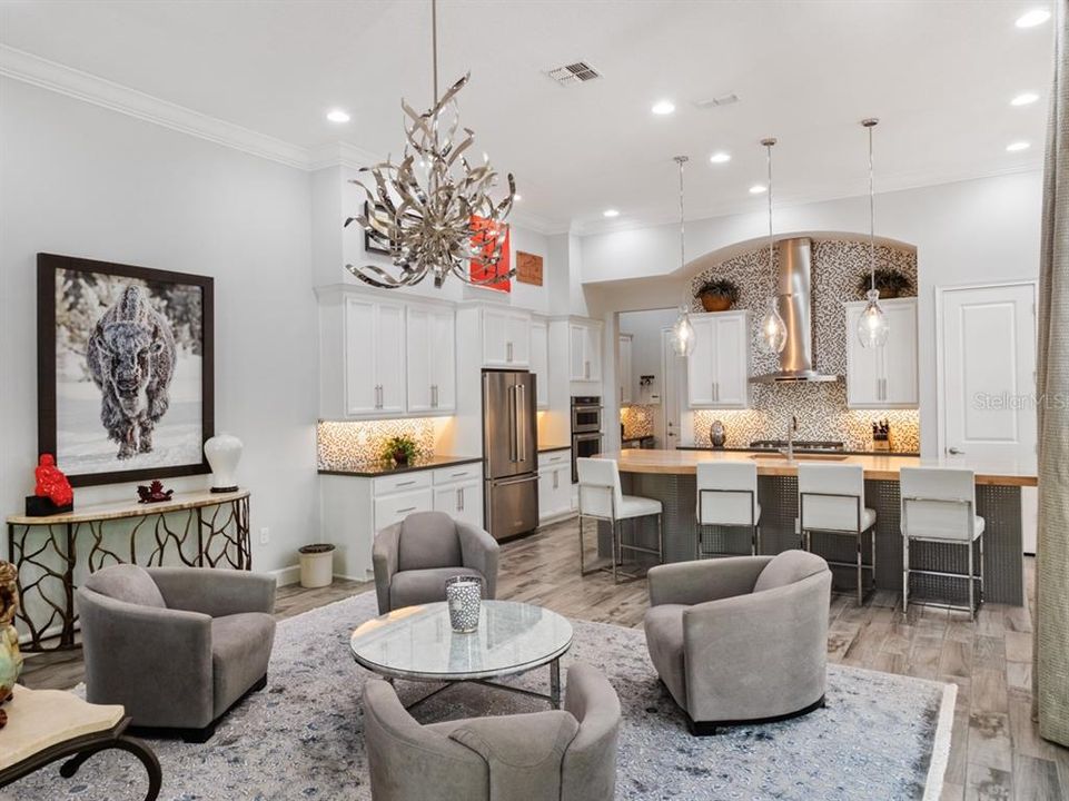 En Venta: $1,425,000 (3 camas, 3 baños, 3251 Pies cuadrados)