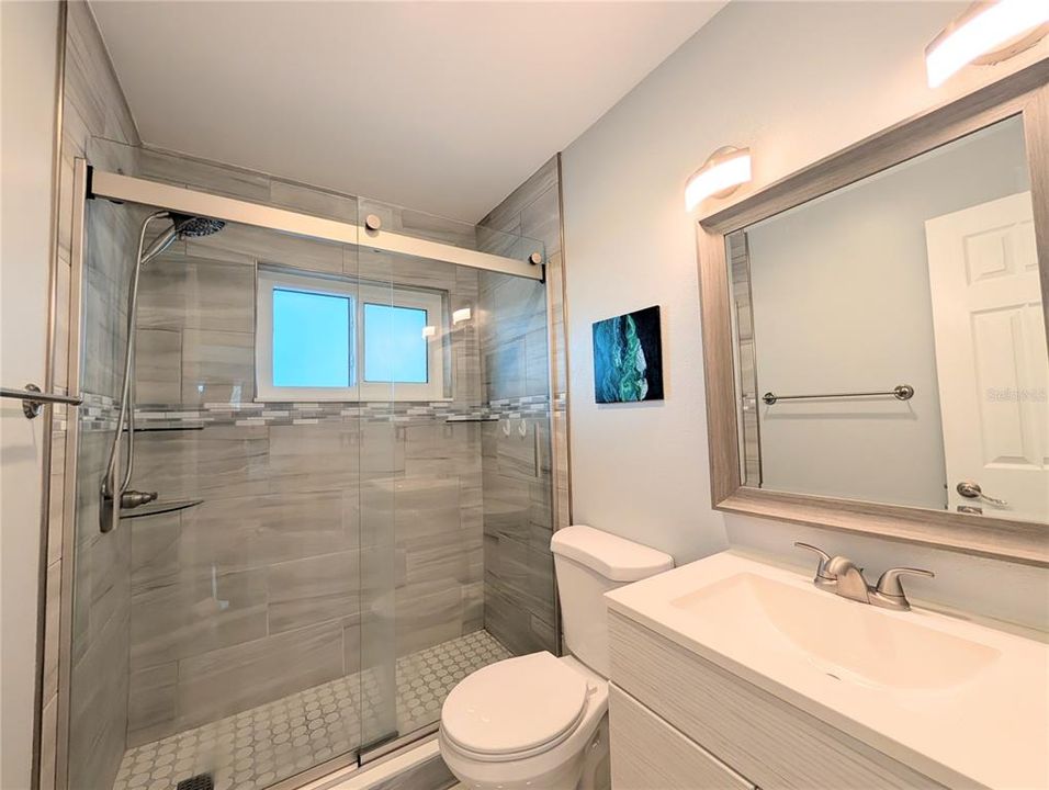 For Sale: $84,900 (1 beds, 1 baths, 576 Square Feet)
