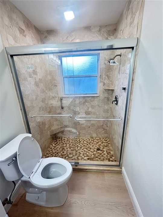 На продажу: $349,000 (3 спален, 2 ванн, 1762 Квадратных фут)