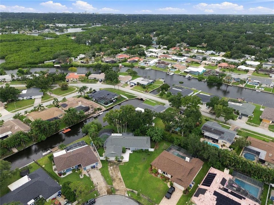 En Venta: $574,900 (3 camas, 2 baños, 2316 Pies cuadrados)