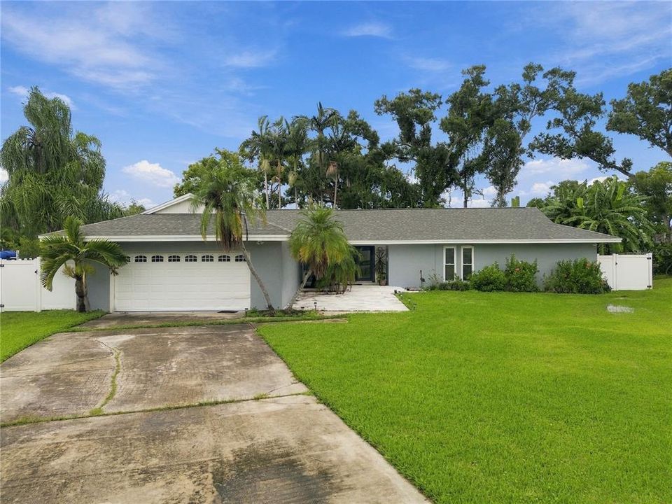 En Venta: $574,900 (3 camas, 2 baños, 2316 Pies cuadrados)