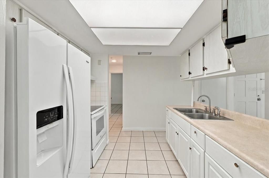 En Venta: $320,000 (3 camas, 2 baños, 1436 Pies cuadrados)
