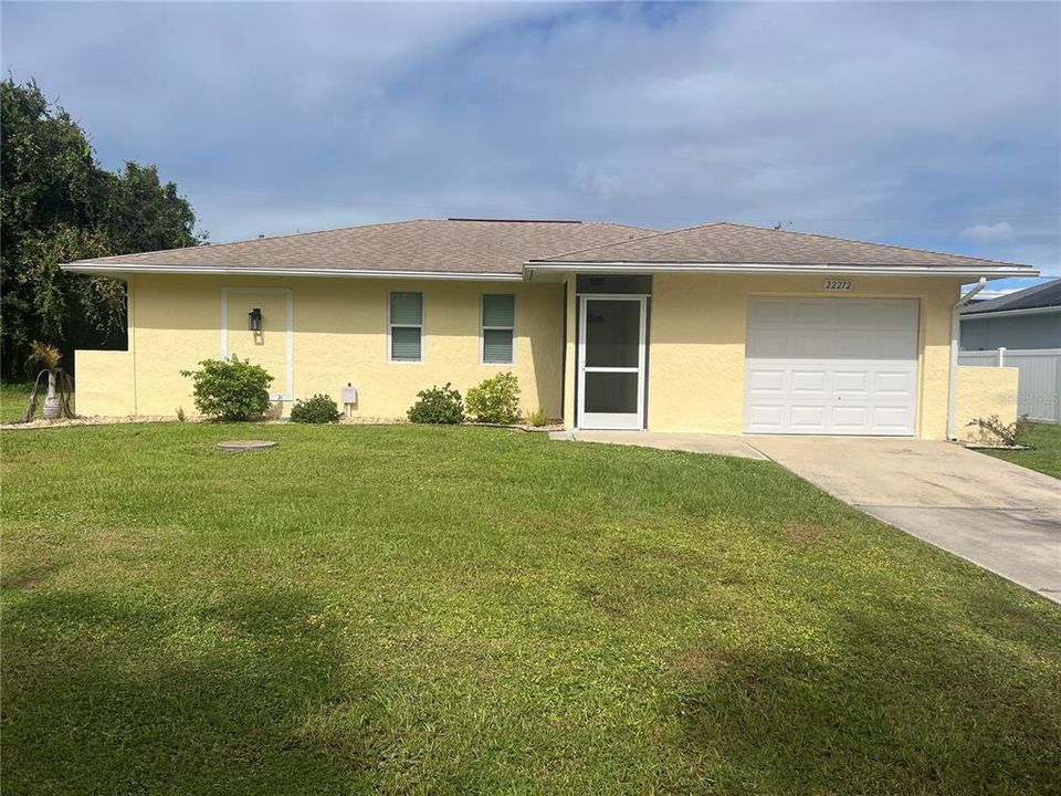 For Rent: $1,700 (2 beds, 2 baths, 1071 Square Feet)