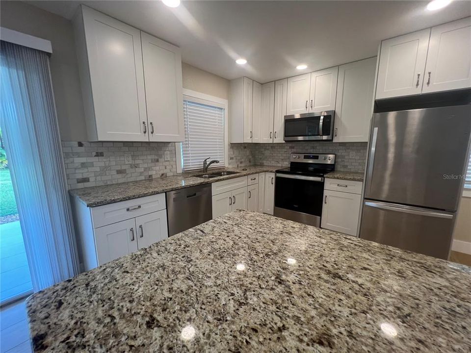 For Rent: $1,700 (2 beds, 2 baths, 1071 Square Feet)