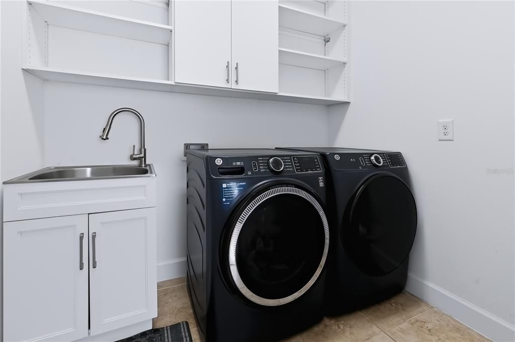 В аренду: $3,750 (5 спален, 4 ванн, 2961 Квадратных фут)
