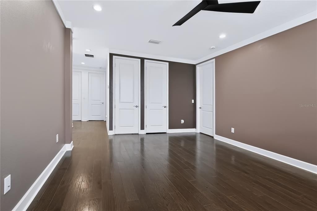 В аренду: $3,750 (5 спален, 4 ванн, 2961 Квадратных фут)