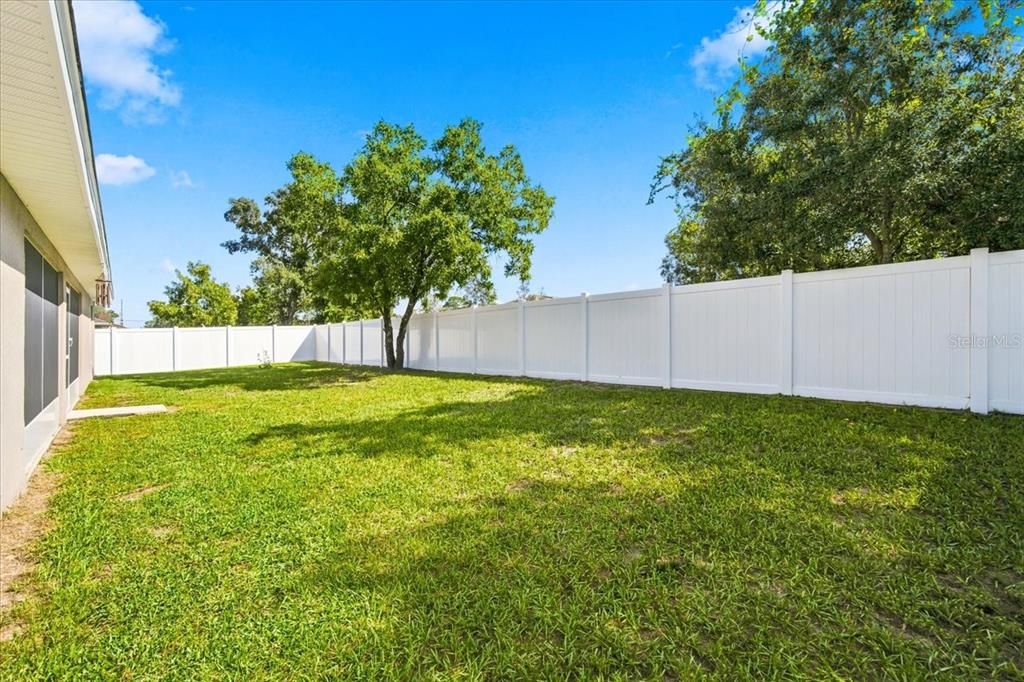 En Venta: $419,900 (4 camas, 3 baños, 2290 Pies cuadrados)