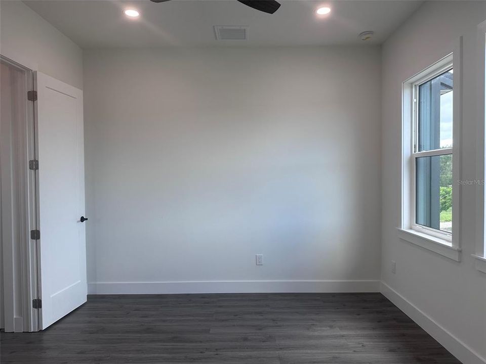 На продажу: $599,900 (3 спален, 3 ванн, 2125 Квадратных фут)
