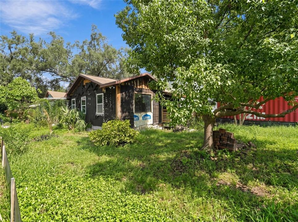 На продажу: $250,000 (3 спален, 2 ванн, 1228 Квадратных фут)