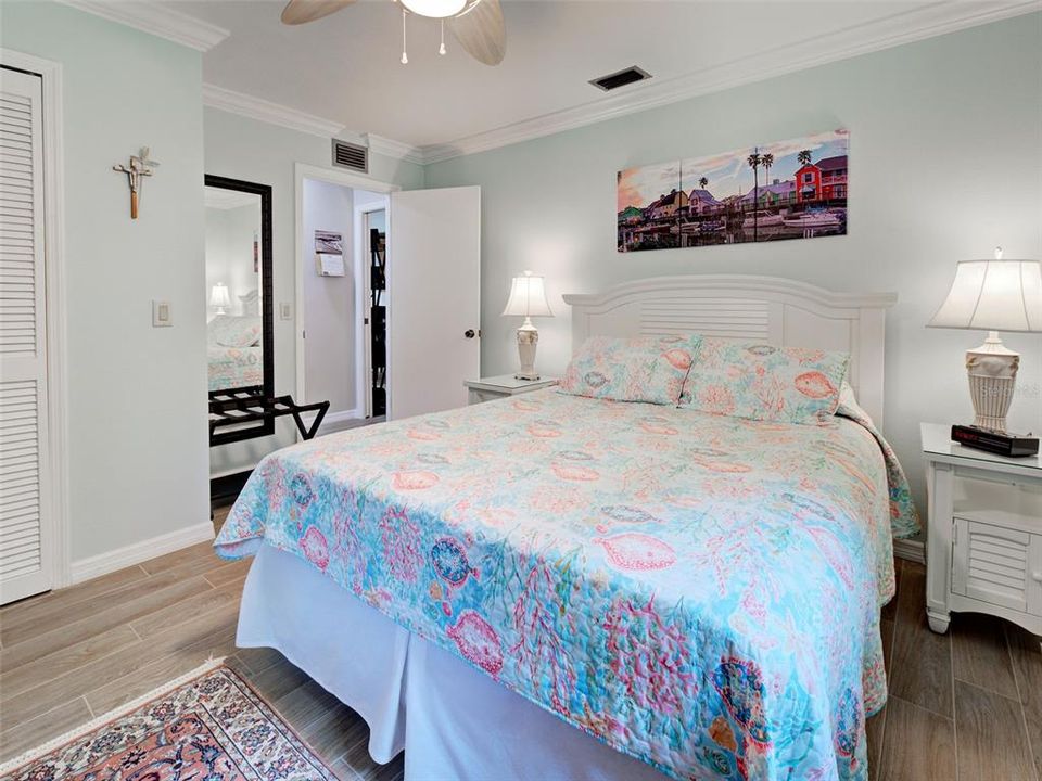 待售: $970,000 (2 贝兹, 2 浴室, 1953 平方英尺)