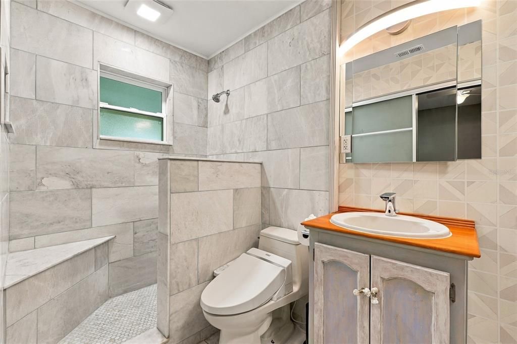For Sale: $410,000 (3 beds, 2 baths, 1311 Square Feet)