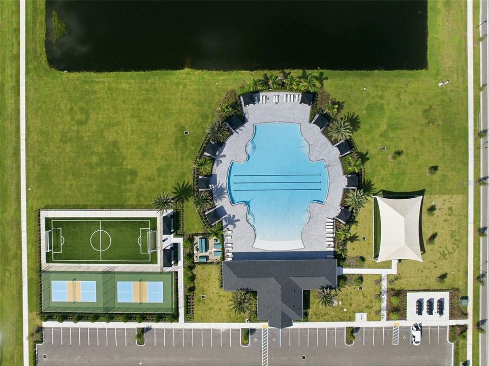 En Venta: $364,900 (4 camas, 2 baños, 2046 Pies cuadrados)