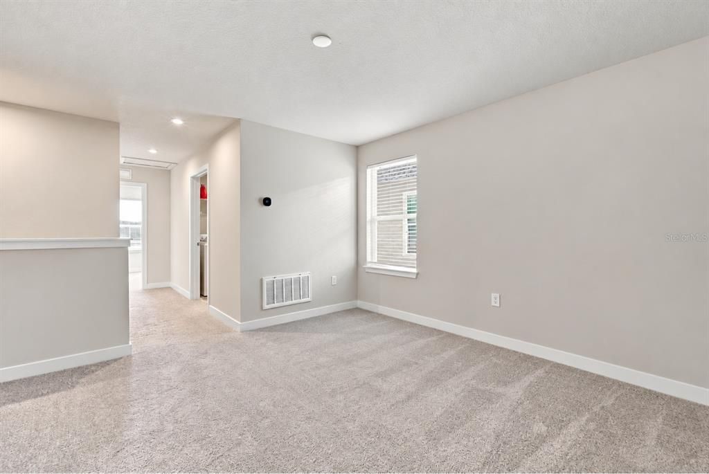 En Venta: $364,900 (4 camas, 2 baños, 2046 Pies cuadrados)