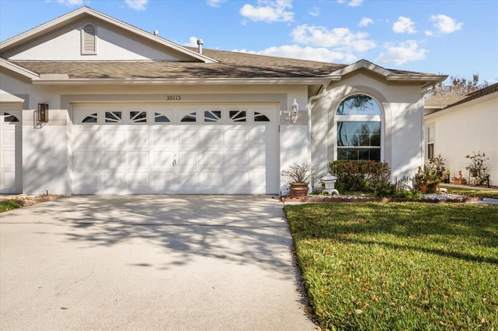 For Sale: $335,000 (3 beds, 2 baths, 1708 Square Feet)