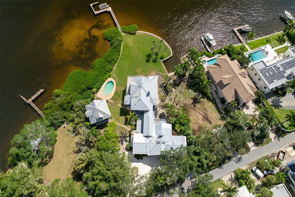 На продажу: $10,890,000 (1.34 acres)