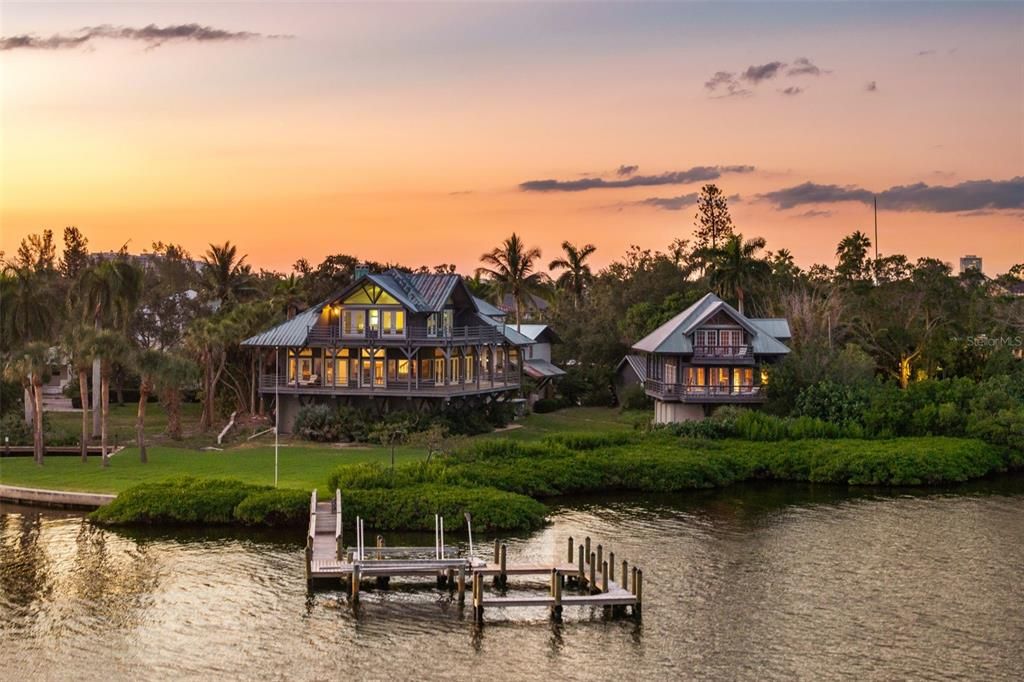 На продажу: $10,890,000 (1.34 acres)