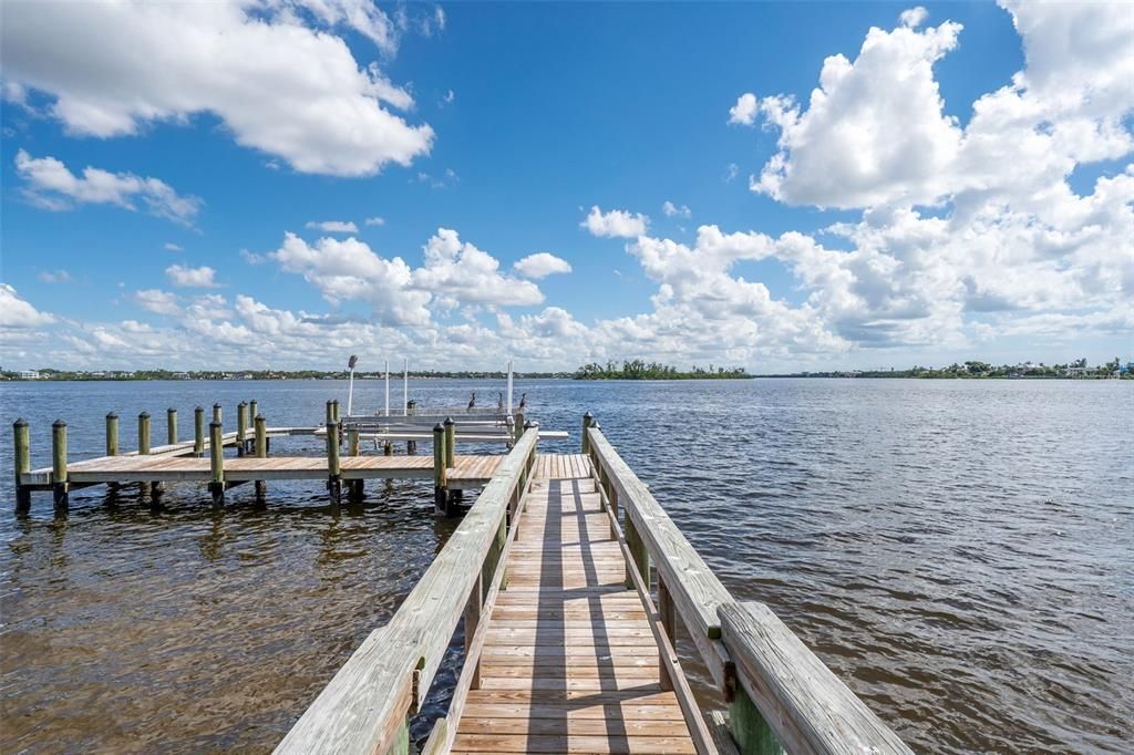 На продажу: $10,890,000 (1.34 acres)