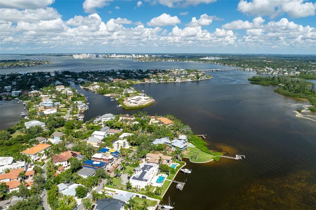 На продажу: $10,890,000 (1.34 acres)