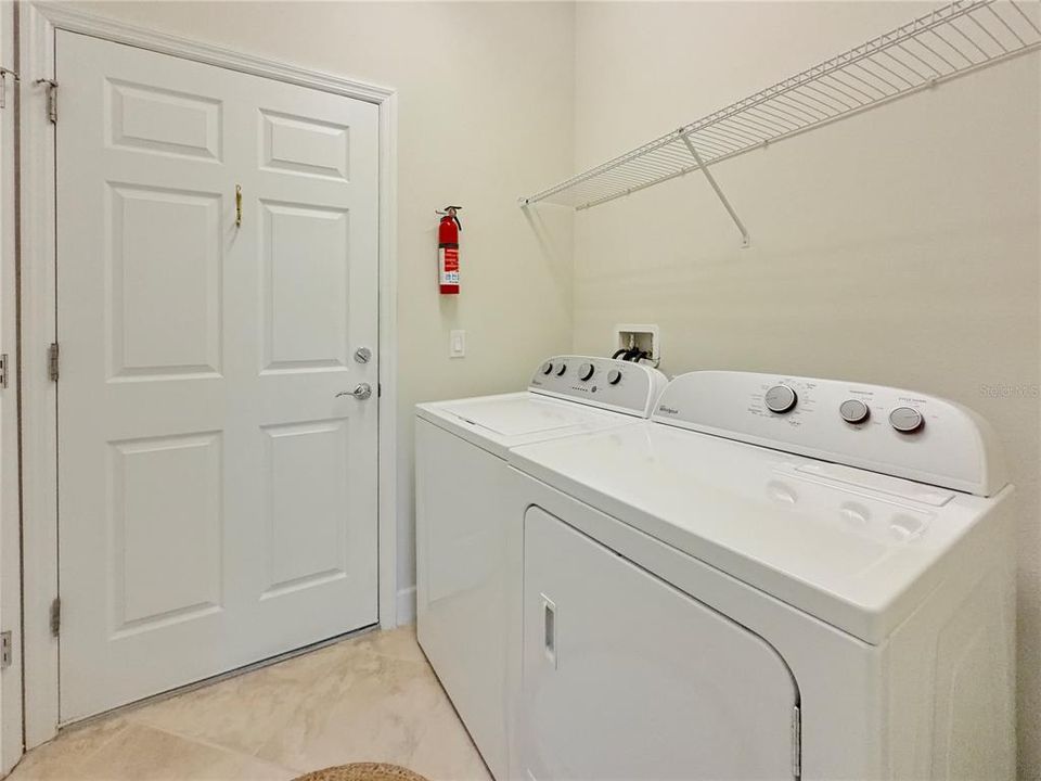 En Venta: $309,900 (2 camas, 2 baños, 1446 Pies cuadrados)