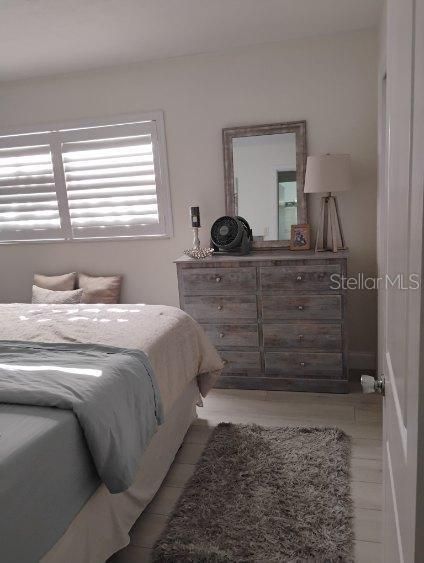For Rent: $2,550 (2 beds, 1 baths, 1063 Square Feet)