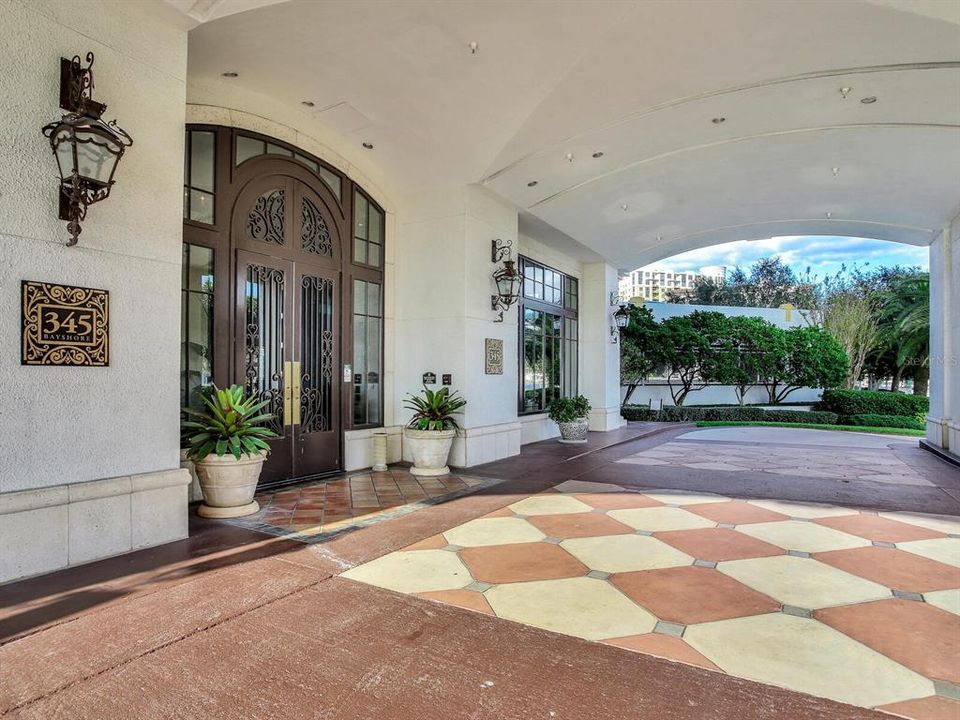 For Rent: $5,800 (3 beds, 2 baths, 1714 Square Feet)