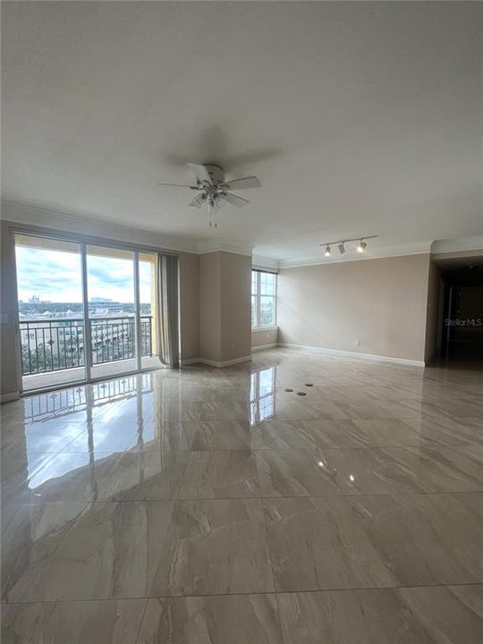 For Rent: $5,800 (3 beds, 2 baths, 1714 Square Feet)