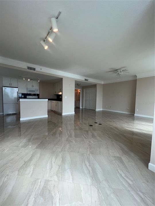 For Rent: $5,800 (3 beds, 2 baths, 1714 Square Feet)
