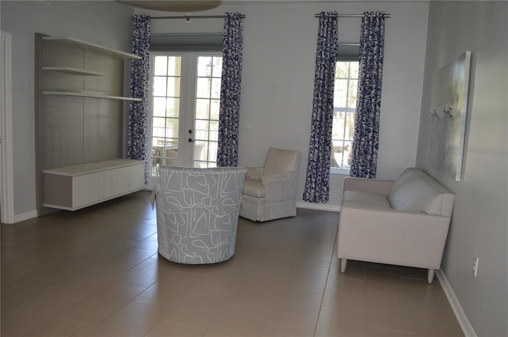 En Venta: $549,000 (3 camas, 2 baños, 1460 Pies cuadrados)