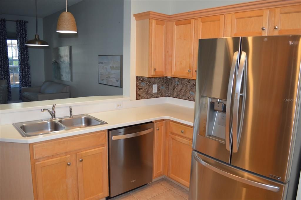 En Venta: $549,000 (3 camas, 2 baños, 1460 Pies cuadrados)