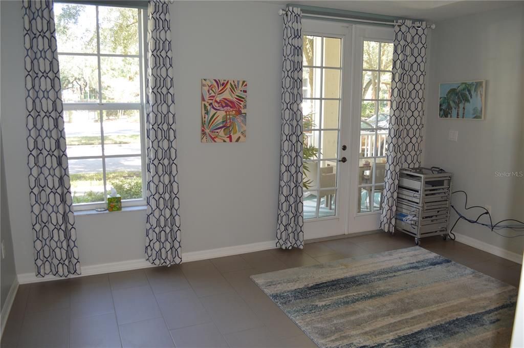 En Venta: $549,000 (3 camas, 2 baños, 1460 Pies cuadrados)