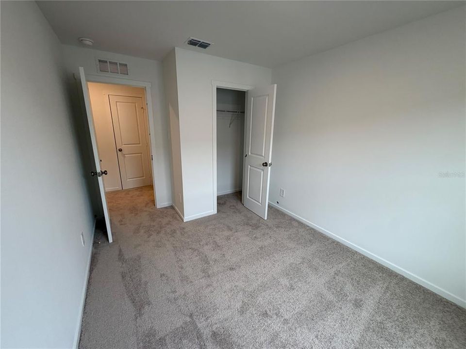 В аренду: $2,050 (3 спален, 2 ванн, 1423 Квадратных фут)