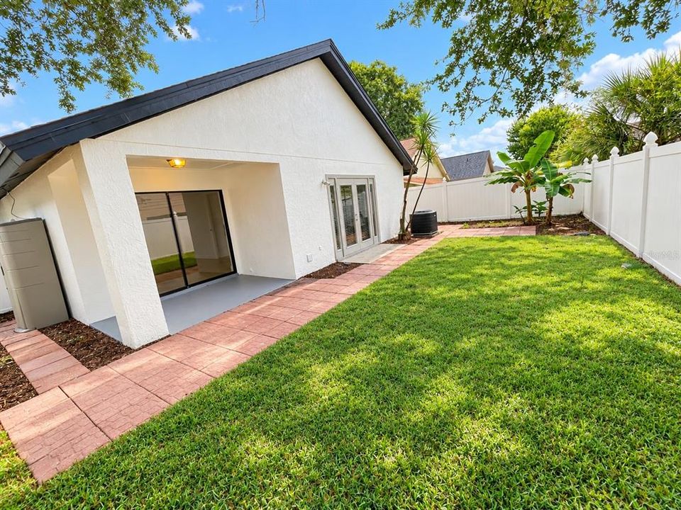 En Venta: $384,900 (3 camas, 2 baños, 1364 Pies cuadrados)