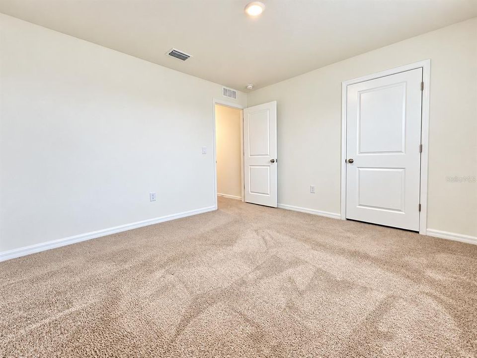 出租: $2,700 (5 贝兹, 3 浴室, 2602 平方英尺)