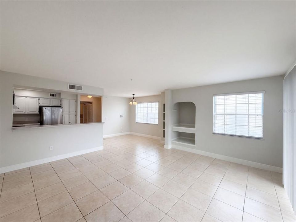En Venta: $200,000 (2 camas, 2 baños, 1288 Pies cuadrados)