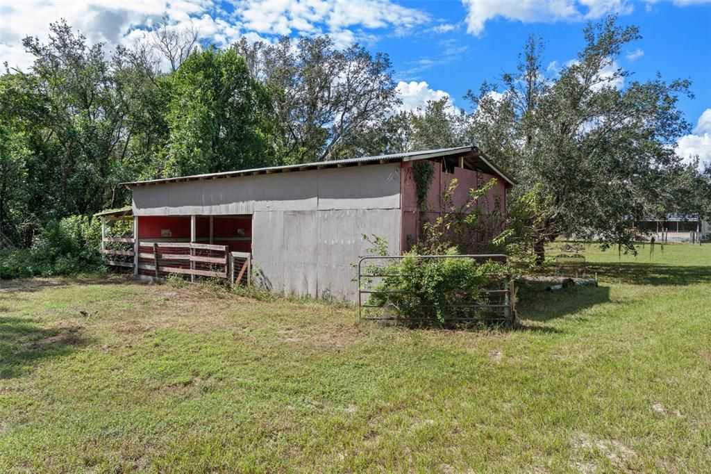 For Sale: $320,000 (3 beds, 2 baths, 1729 Square Feet)