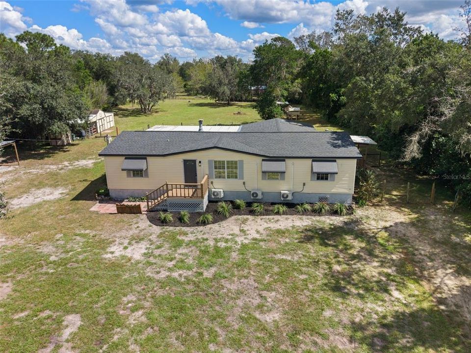 For Sale: $320,000 (3 beds, 2 baths, 1729 Square Feet)