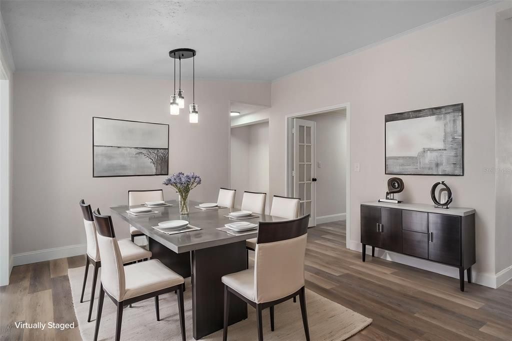 For Sale: $320,000 (3 beds, 2 baths, 1729 Square Feet)