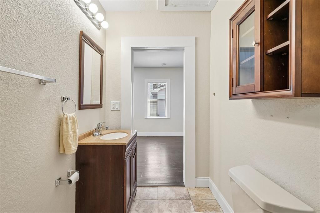 For Sale: $534,000 (5 beds, 0 baths, 1866 Square Feet)