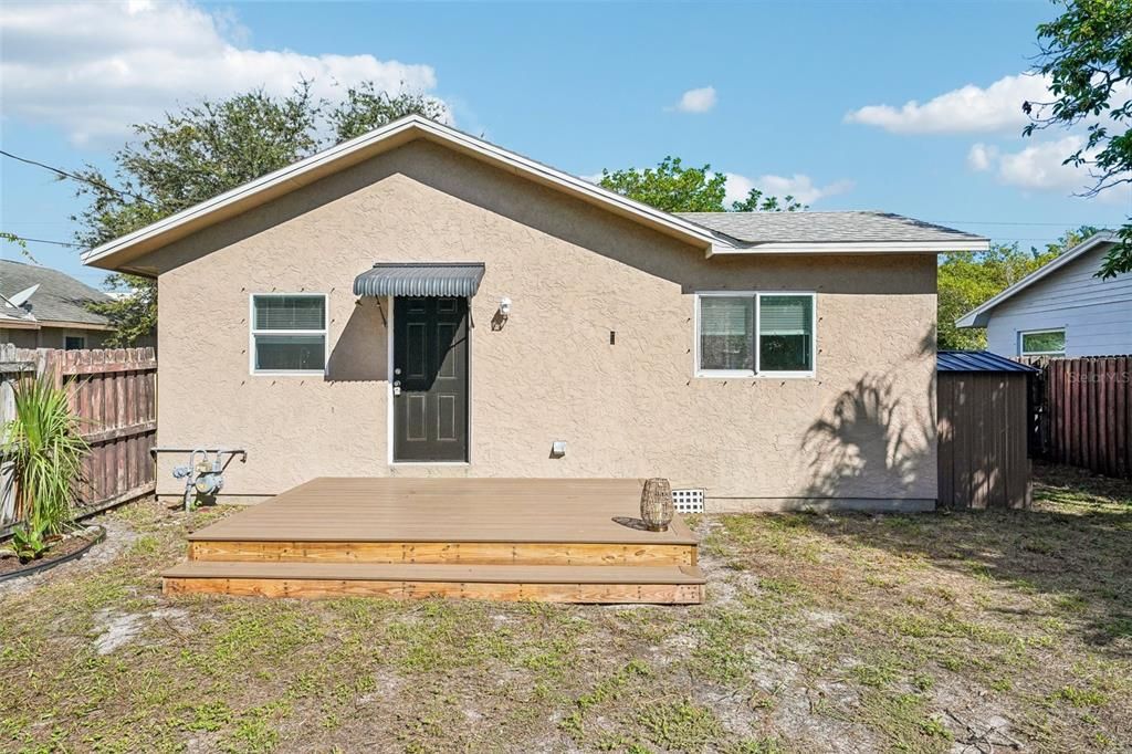 For Sale: $534,000 (5 beds, 0 baths, 1866 Square Feet)