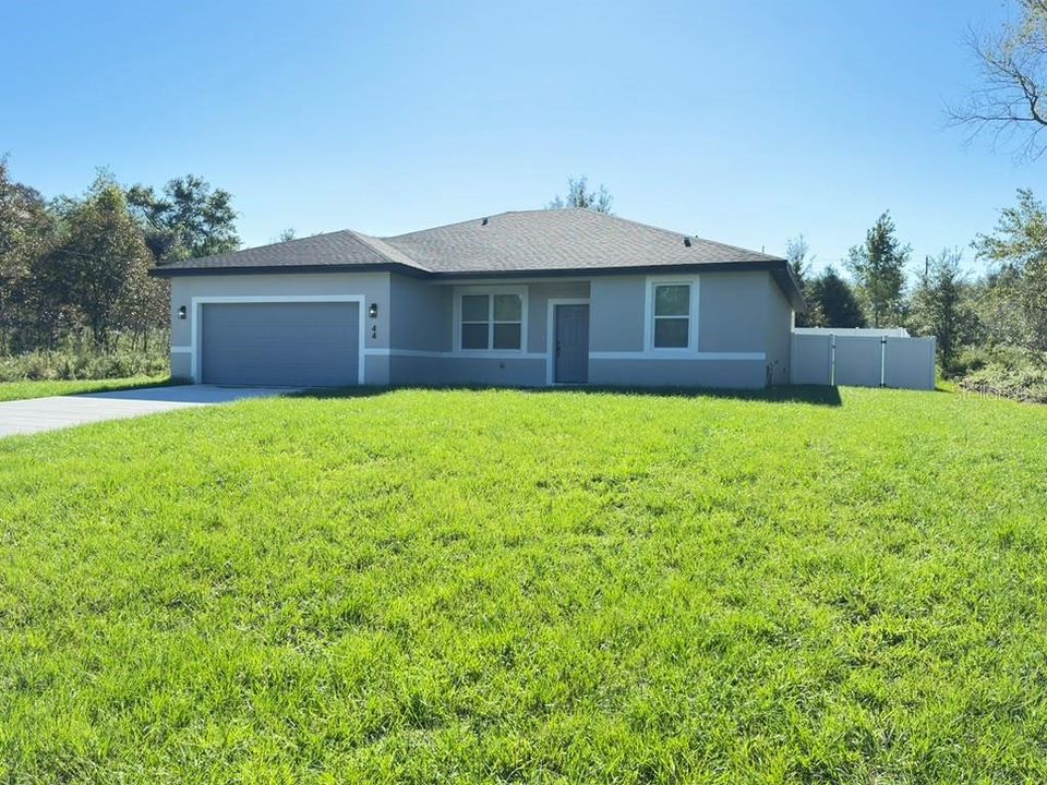 В аренду: $1,995 (4 спален, 2 ванн, 1708 Квадратных фут)